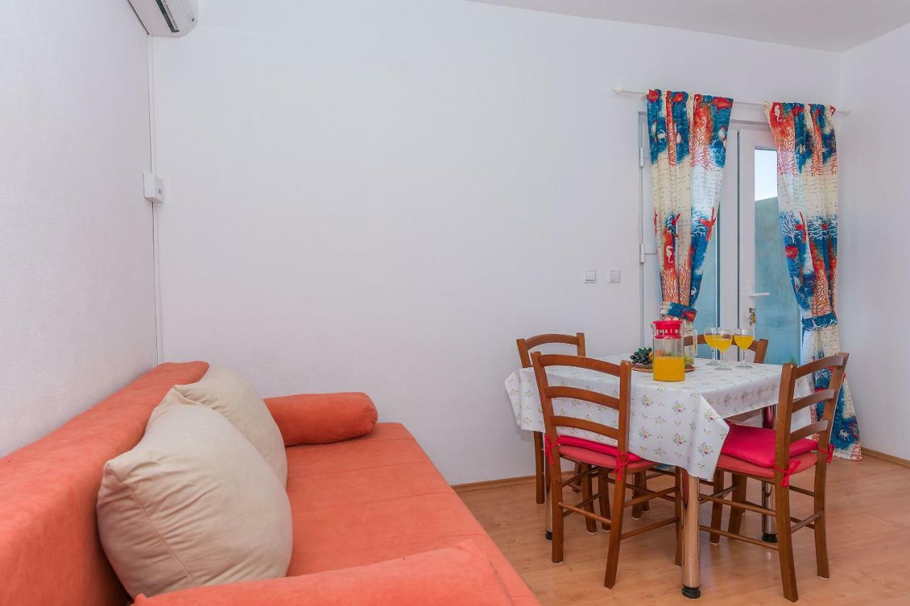 Apartments Kristina Omis Luaran gambar