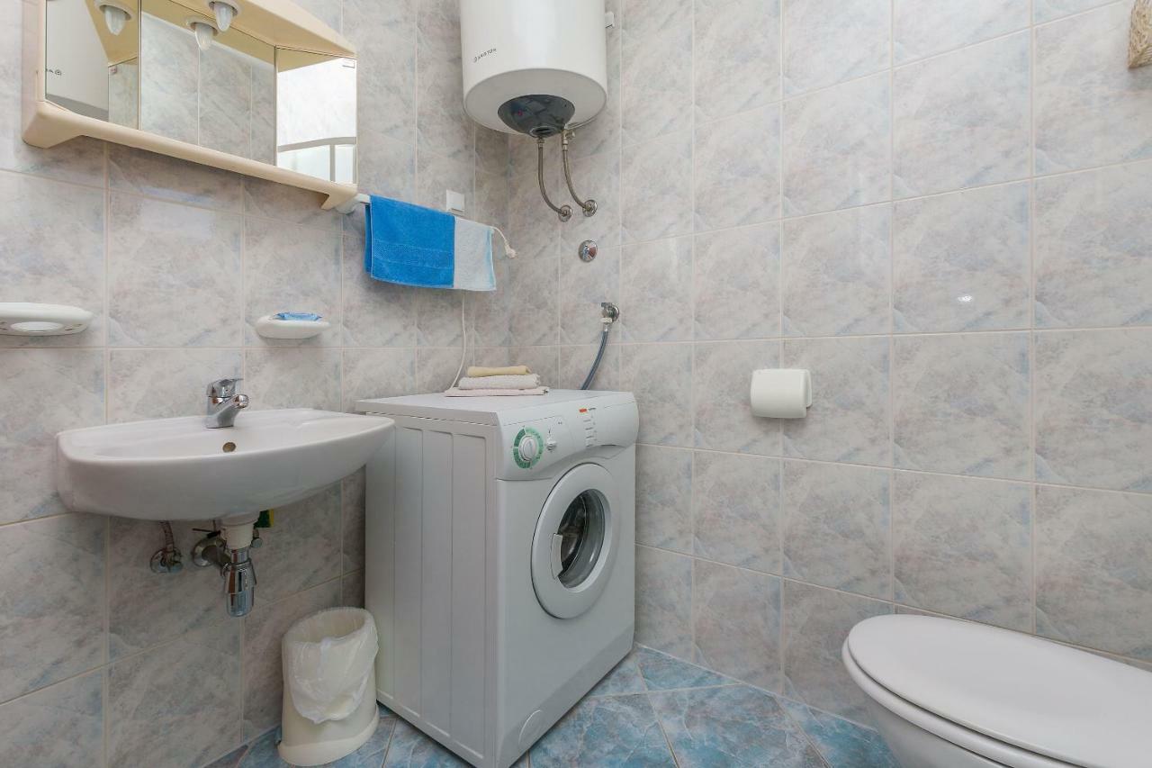 Apartments Kristina Omis Luaran gambar